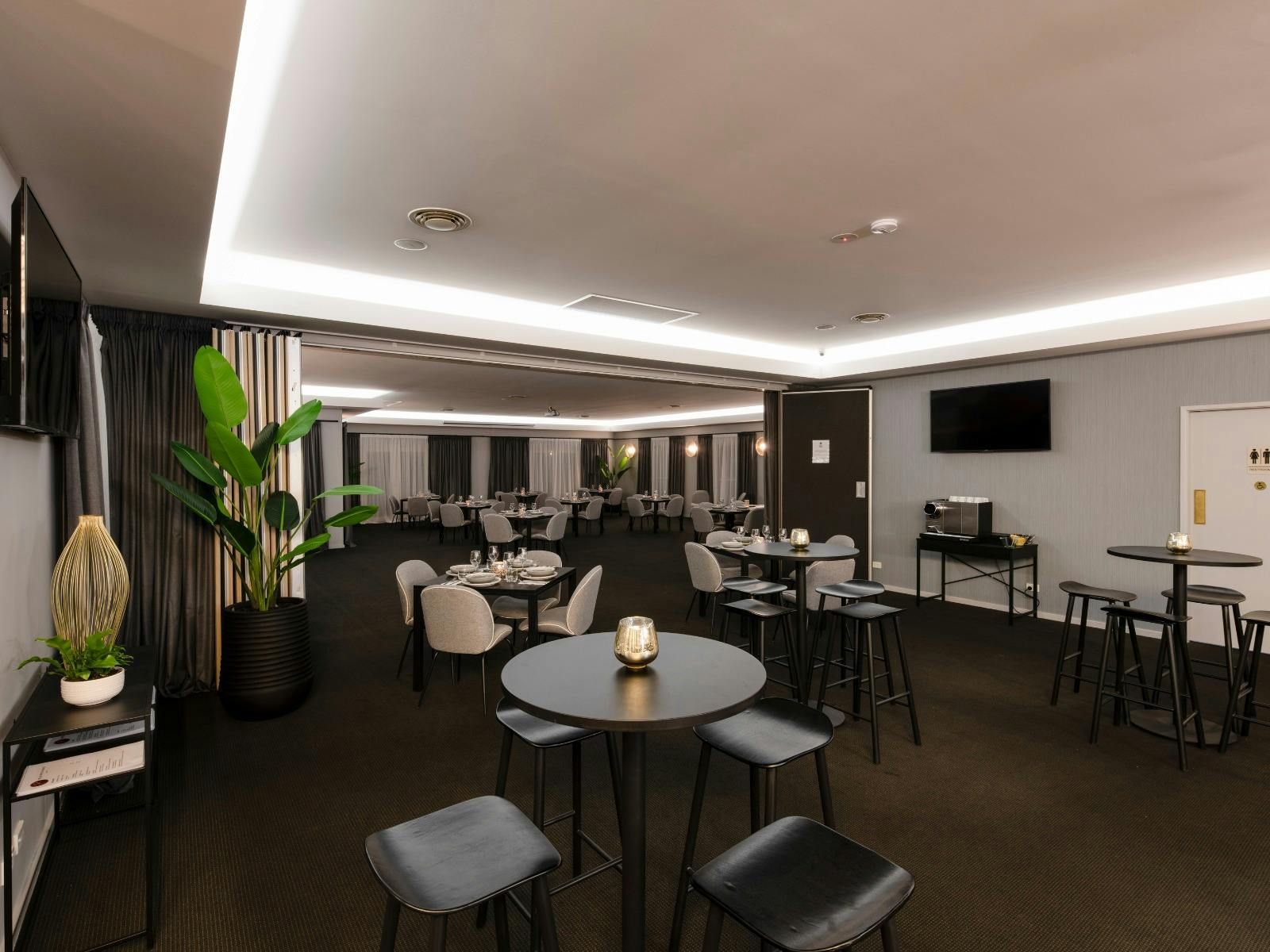 Relish-Restaurant-Dining