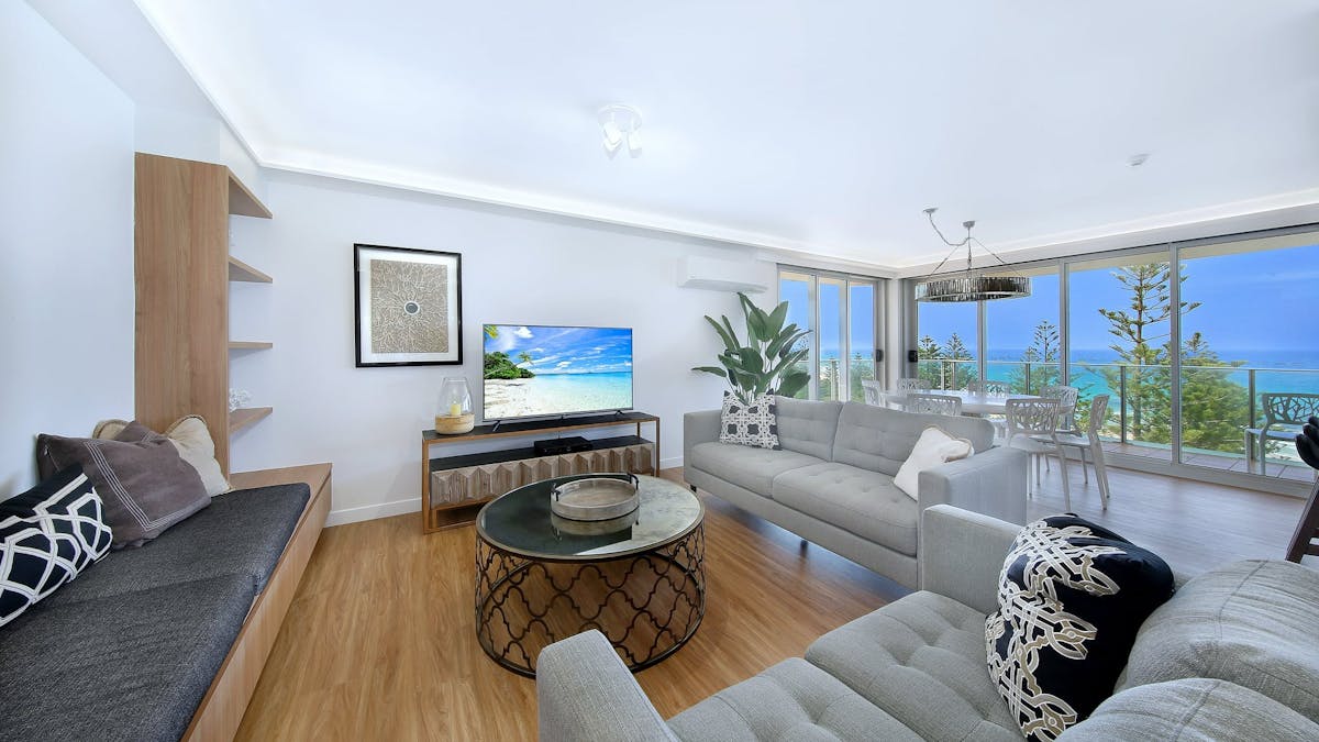 Pacific Regis Burleigh - Deluxe
