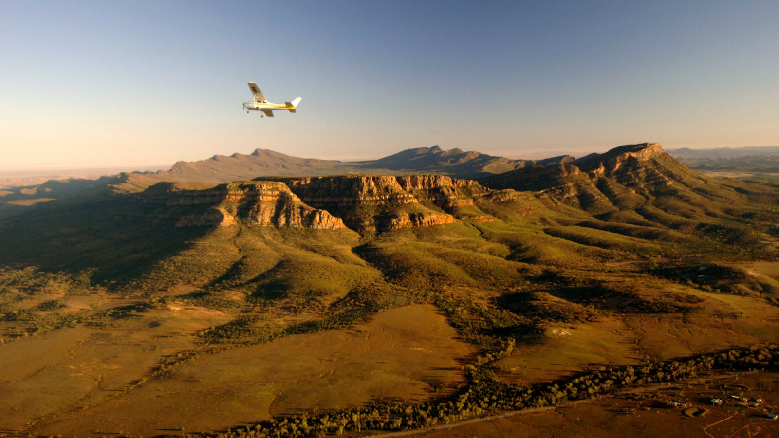 20 Min Scenic Flight - Wilpena Pound Resort