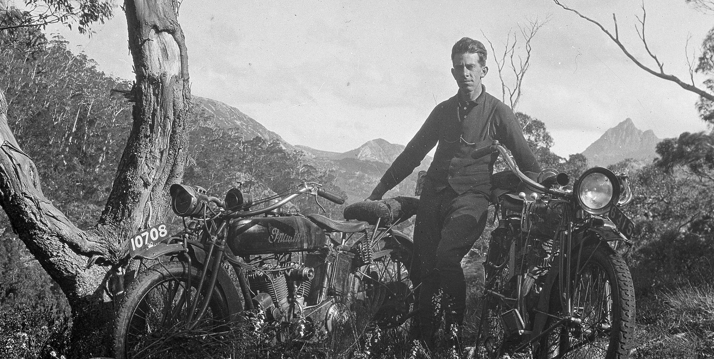 hj-king-cameras-and-carburettors-discover-tasmania
