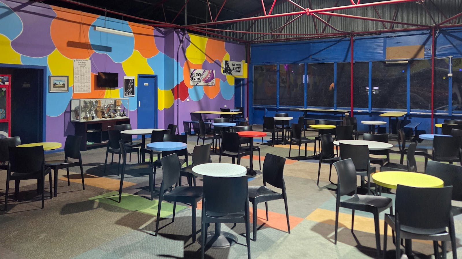 Kiosk Dining Area