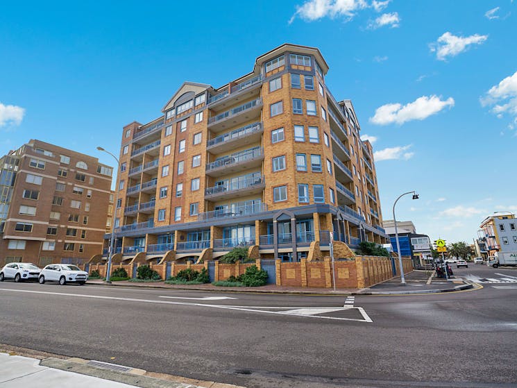 Newcastle Terraces and Apartments - Sandbar Townhouse