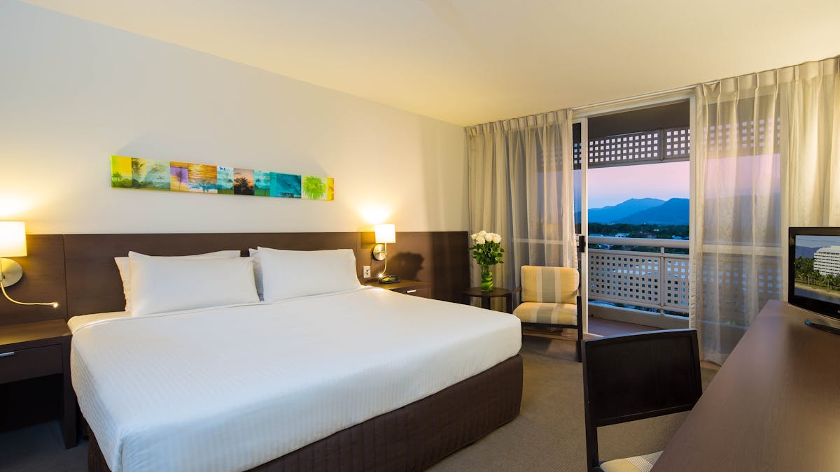 Deluxe King Room