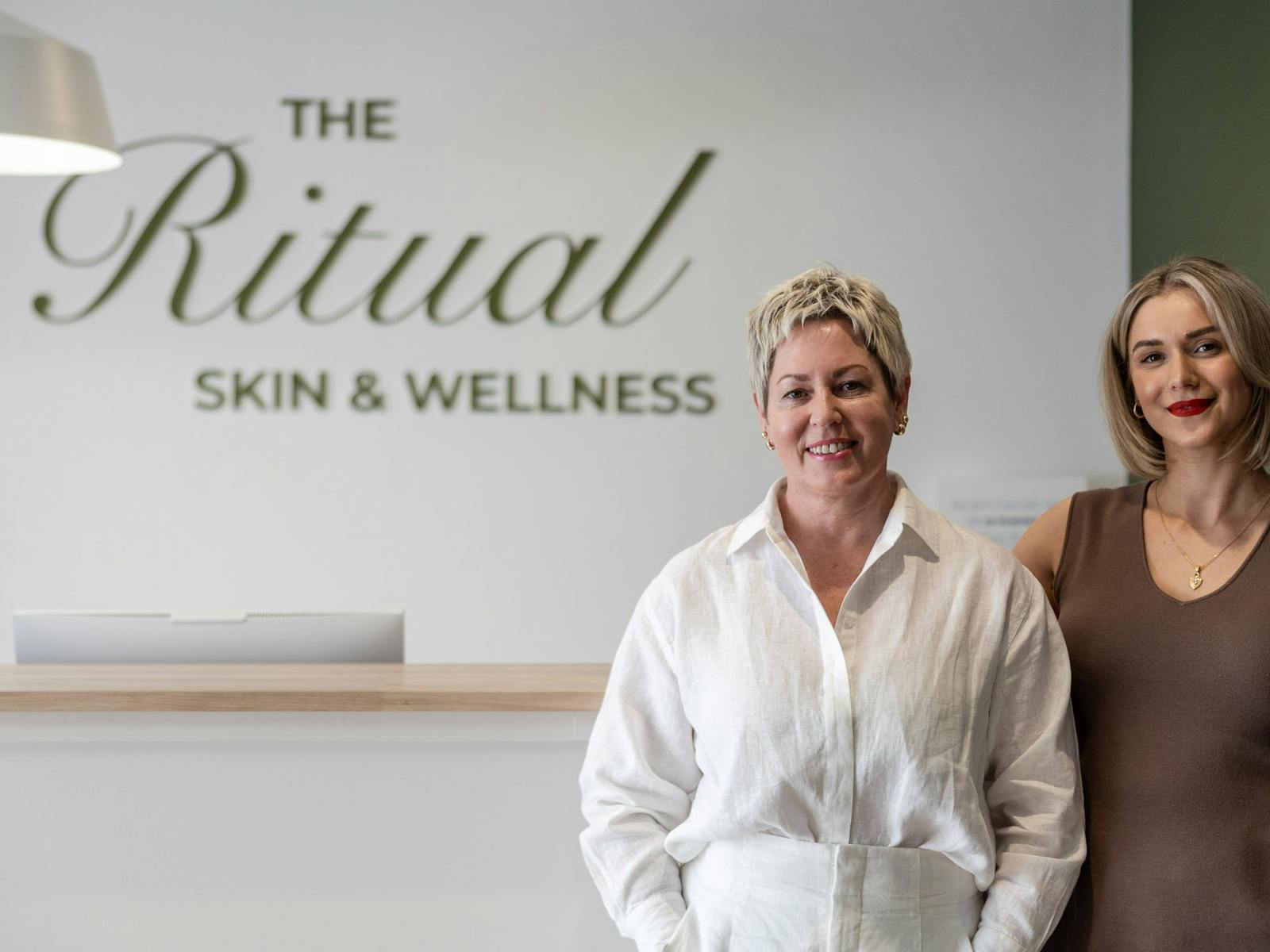 Founders - Camilla and Claudia