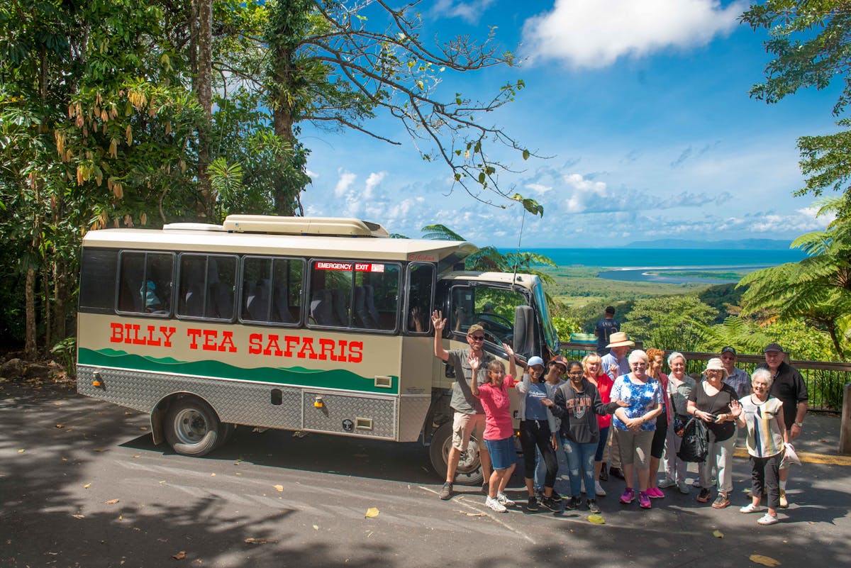 Billy Tea Safaris Group Tour