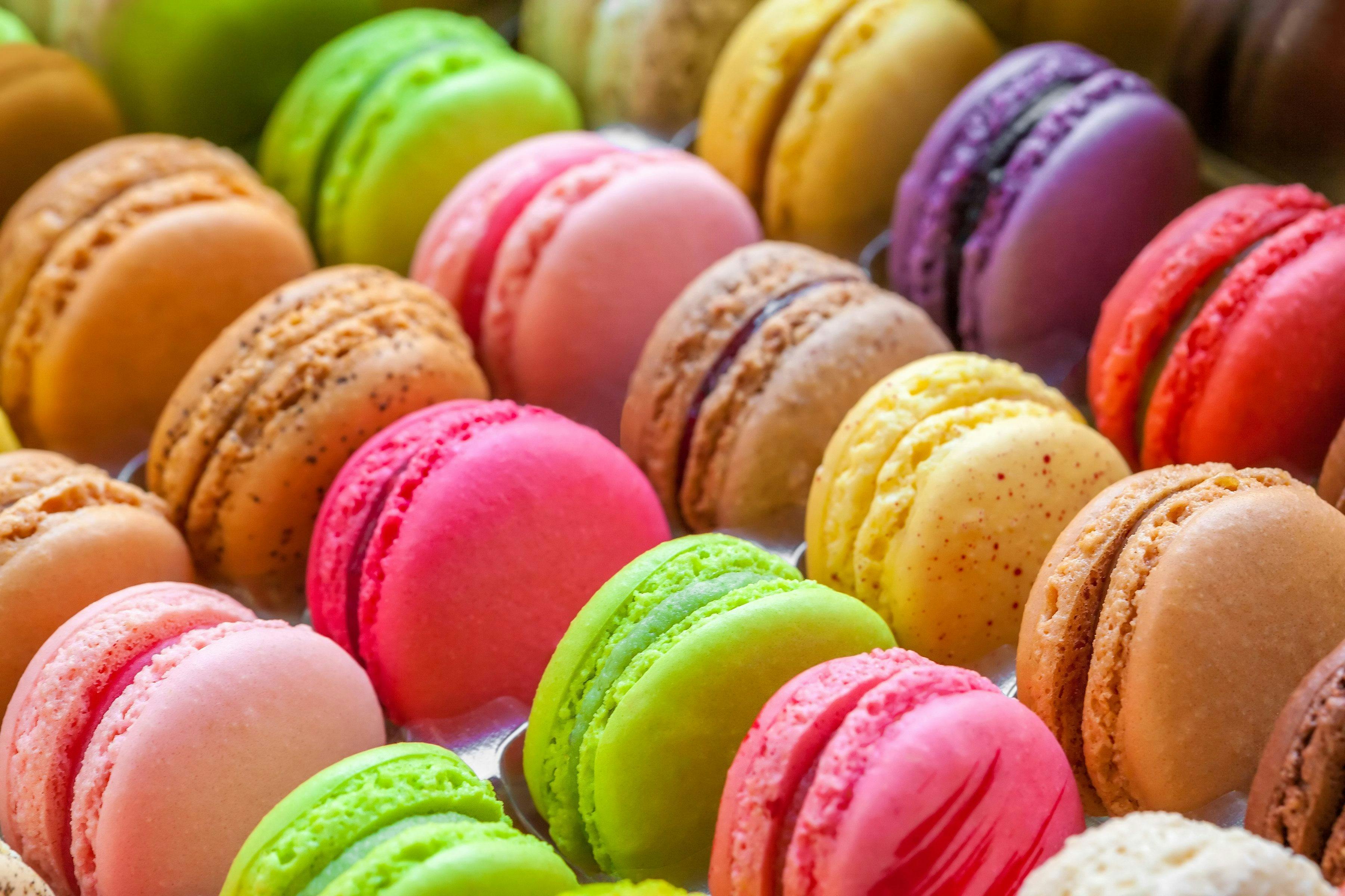 Shiny multicoloured macarons