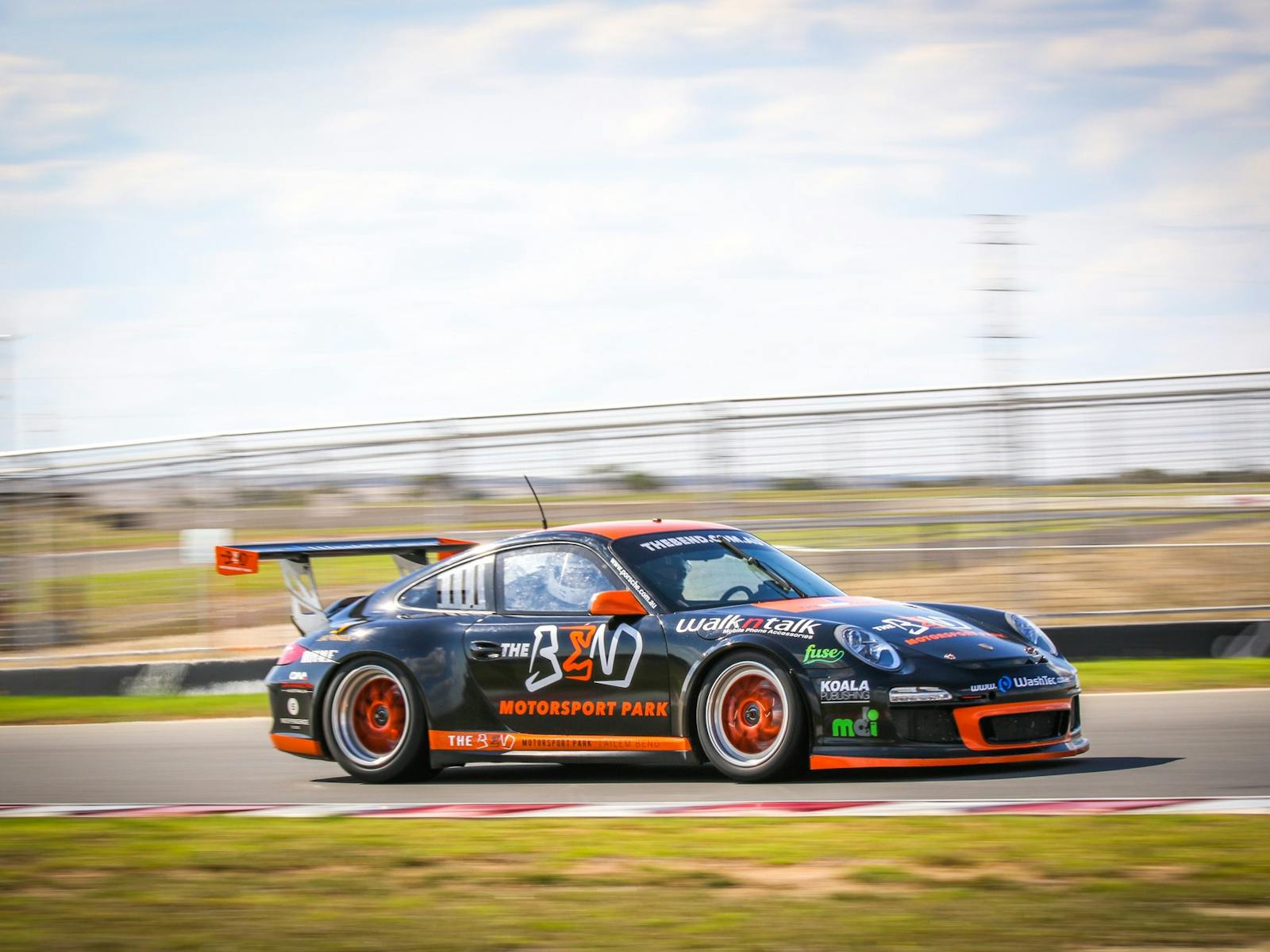 Porsche GT3 Hot Laps at The Bend