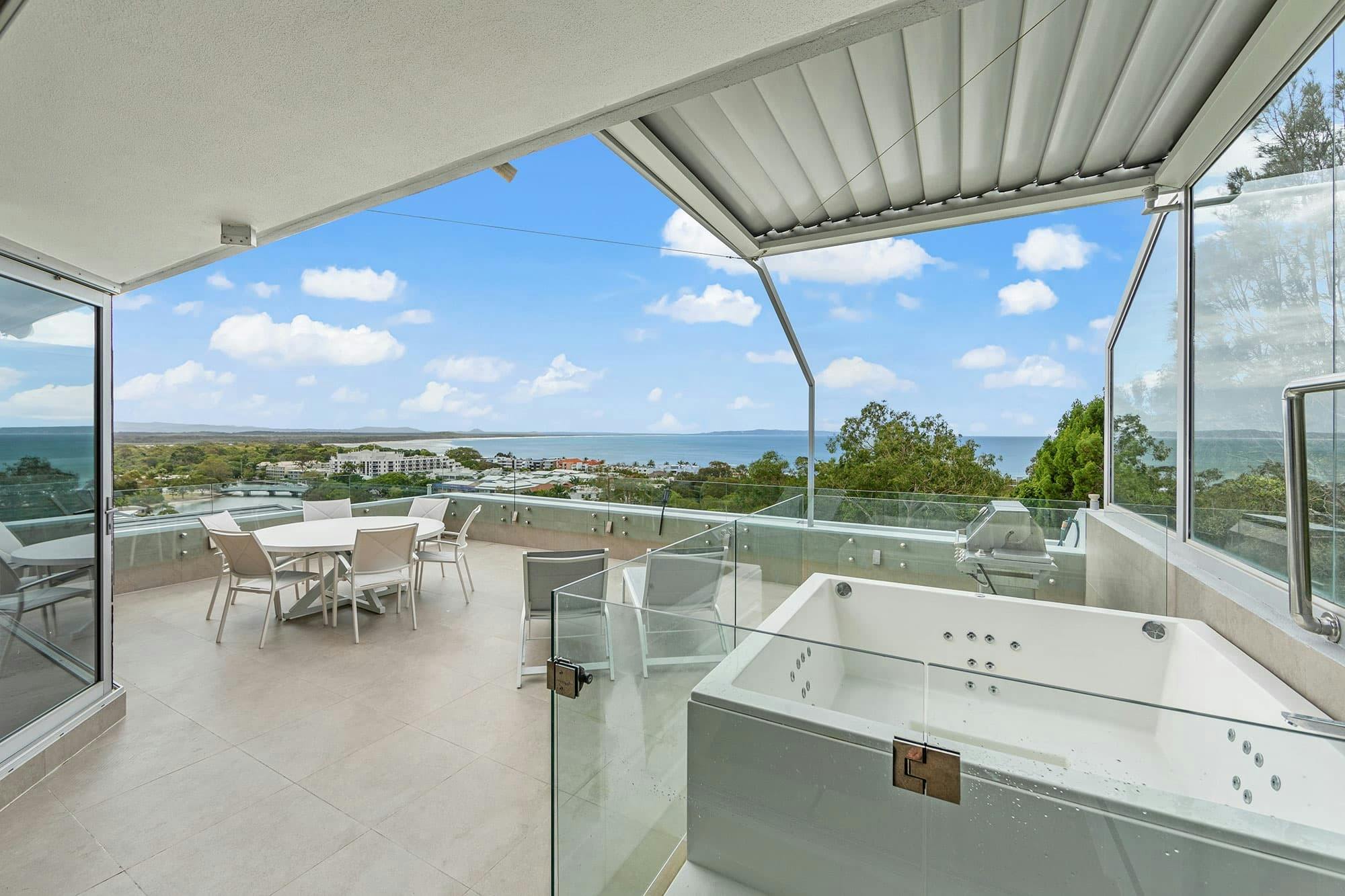 Apartment 2 Bedroom 11 Ocean View