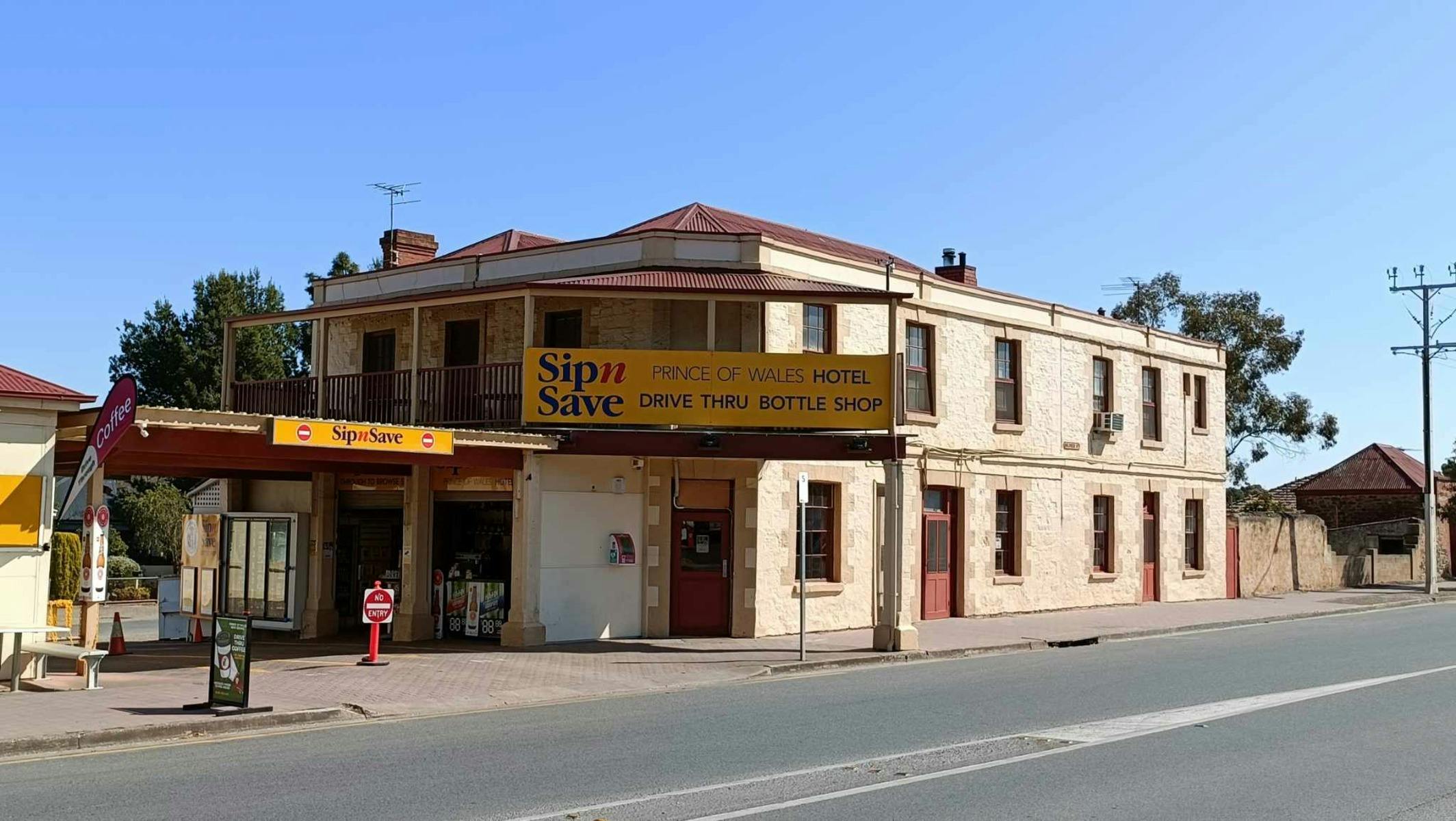 The Prince of Wales Kapunda double storey stone building EST 1858