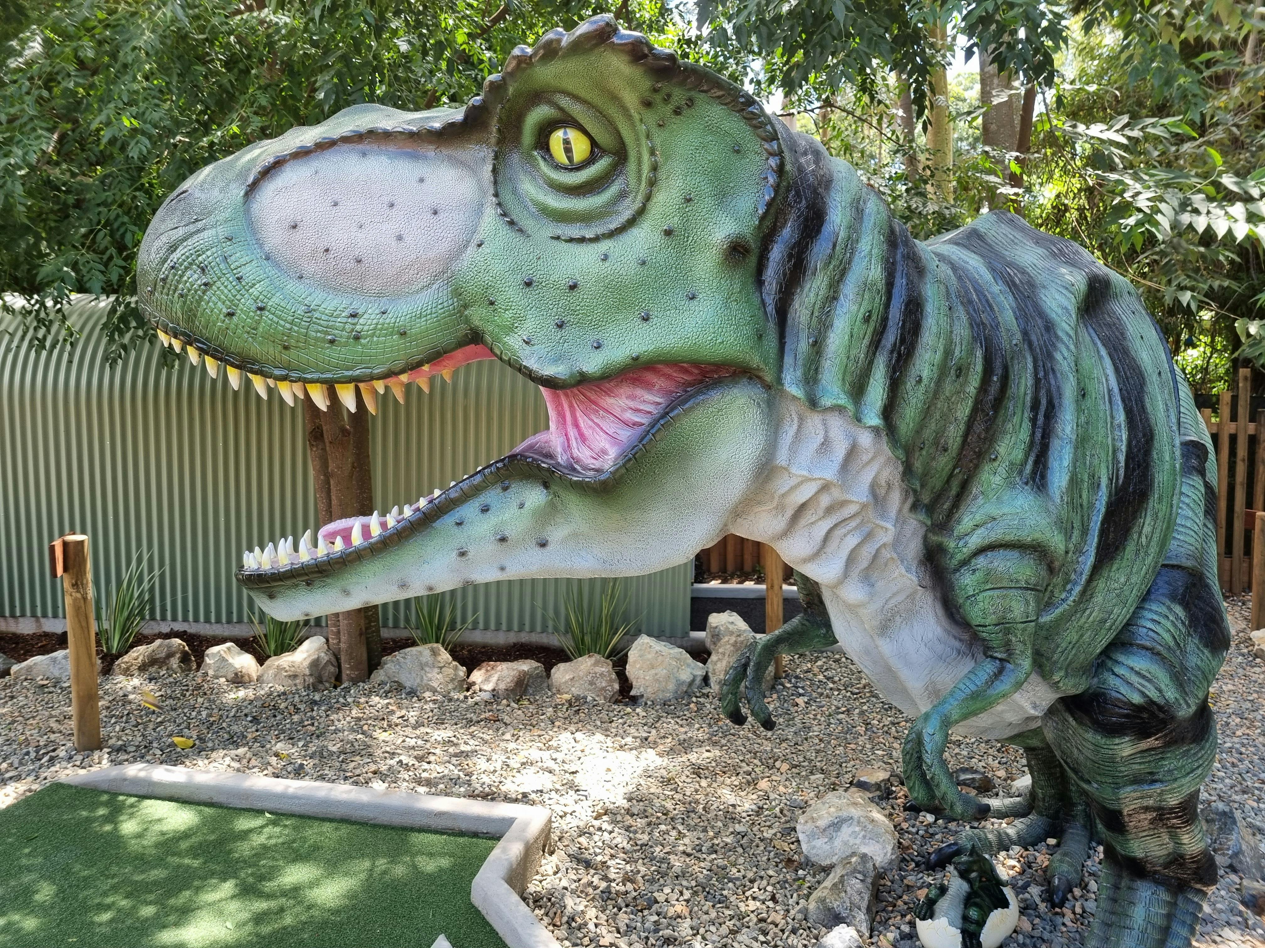 Capricorn Dinosaur Park and Mini Golf Yeppoon