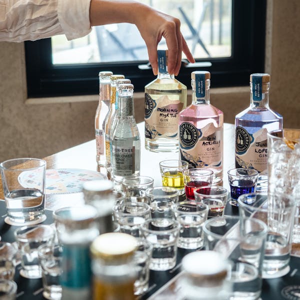 Bass & Flinders Graduate Gin Masterclass