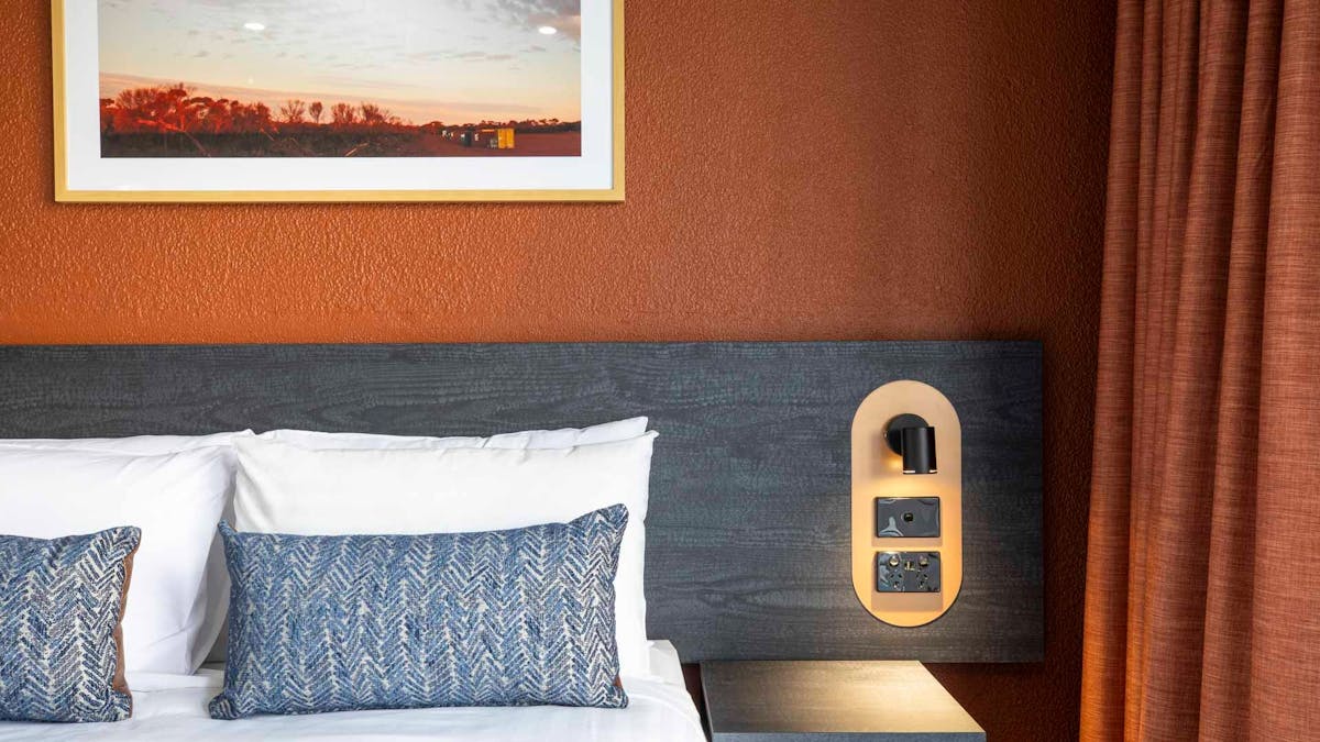 Bed details
