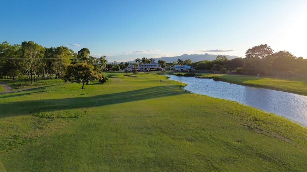 Tropics Golf Club