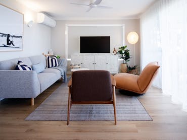 3 Bedroom unit in Bilinga - Lounge 3 Bedroom unit in Bilinga - Lounge