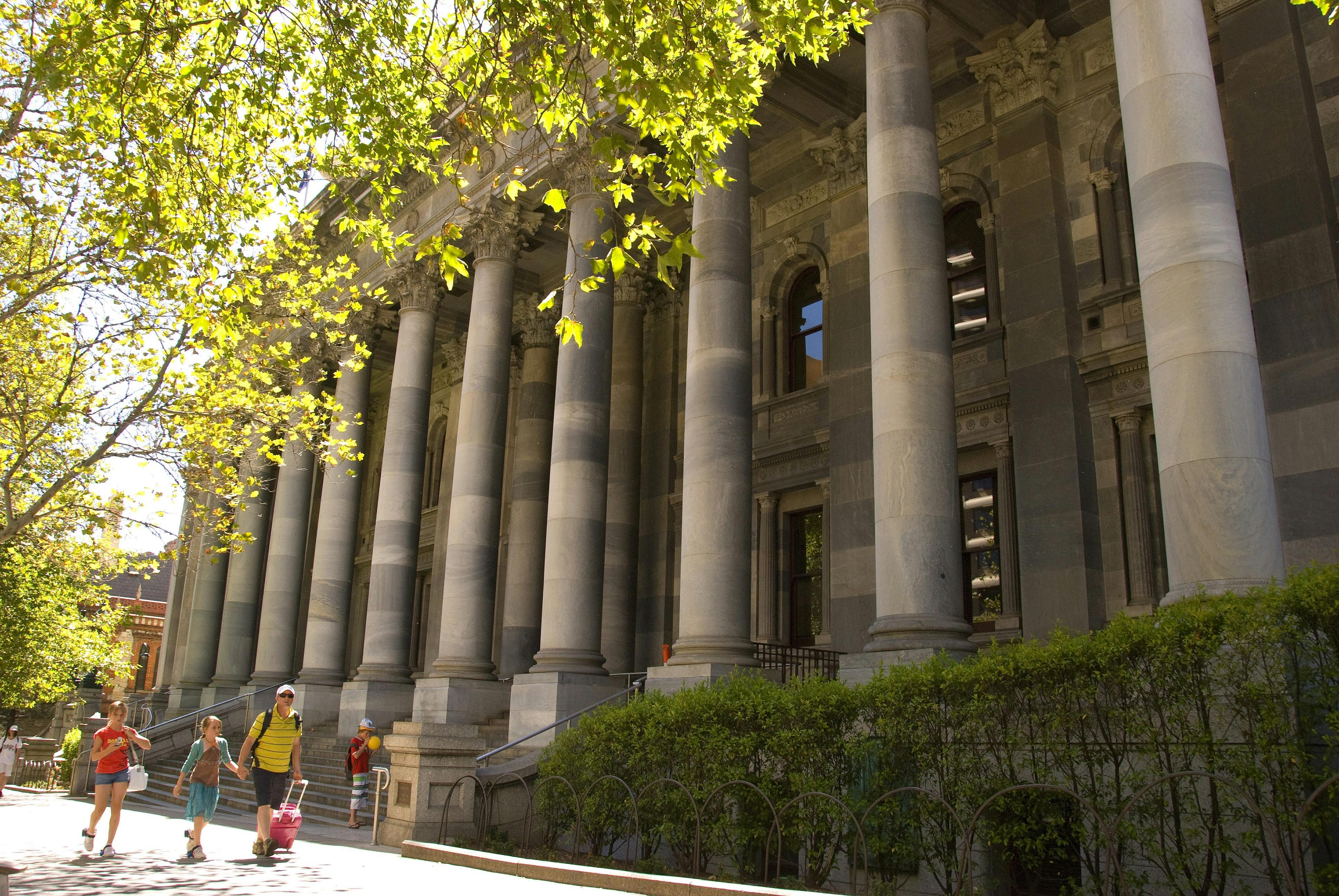 Explore Adelaide on this cycling tour of South Australia
