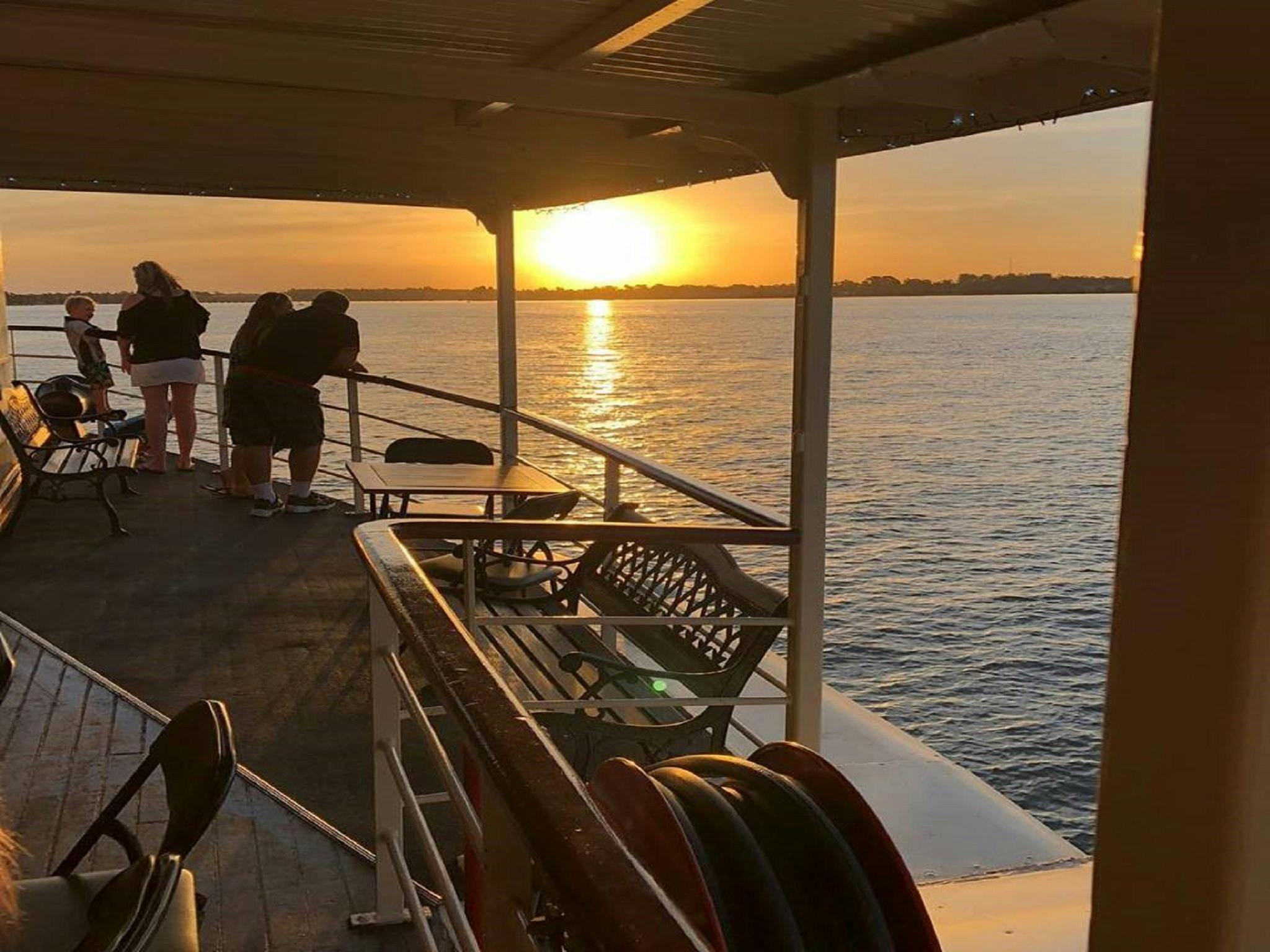 Lake Mulwala Sunsets