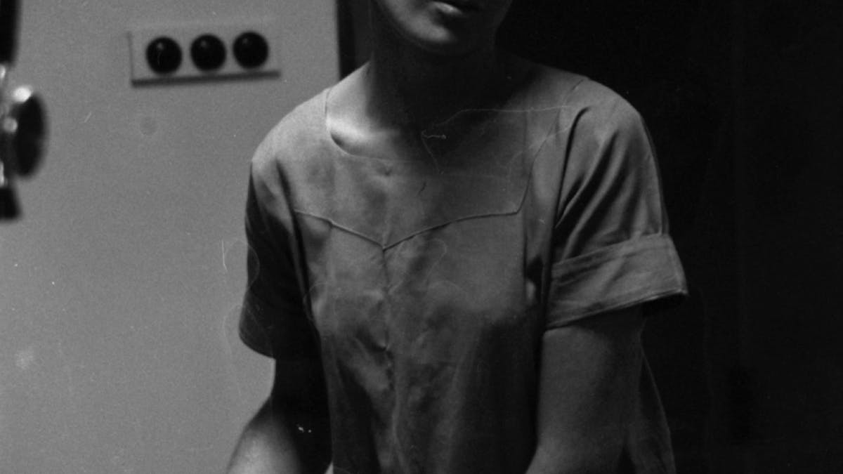 RAANC Theatre Sister, taken at the 1st AFH by Denis Stanley Gibbons in 1970. RAANC Theatre Sister, taken at the 1st AFH by Denis Stanley Gibbons in 1970.