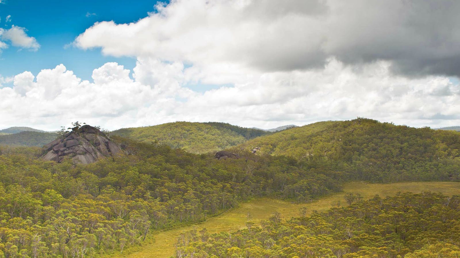 Dandahra Crags Walking Track