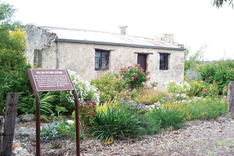 Early Settlers Cottage Keith