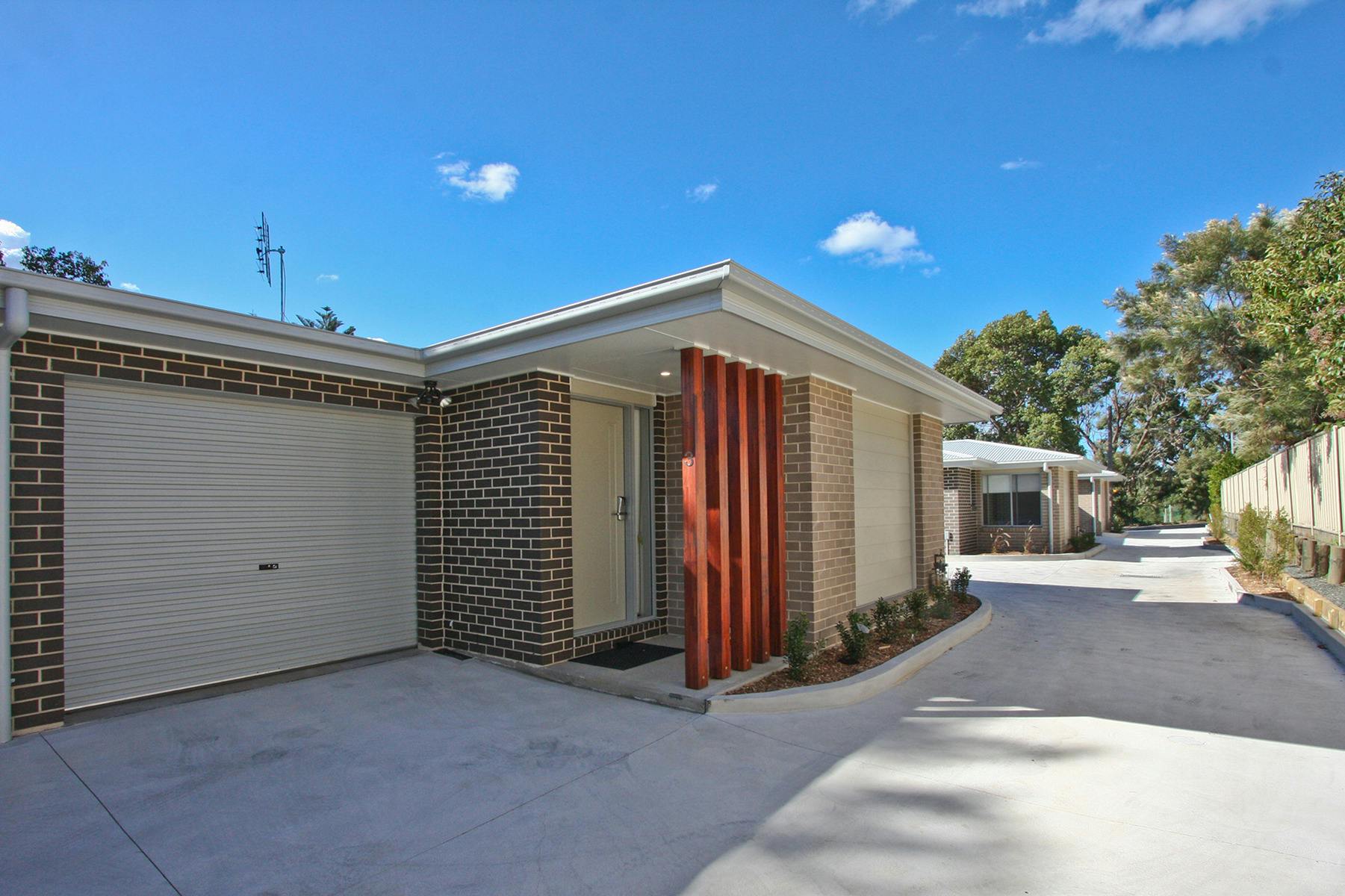 The Exterior of the Two Bedroom Villas at 61 Macquarie Road.