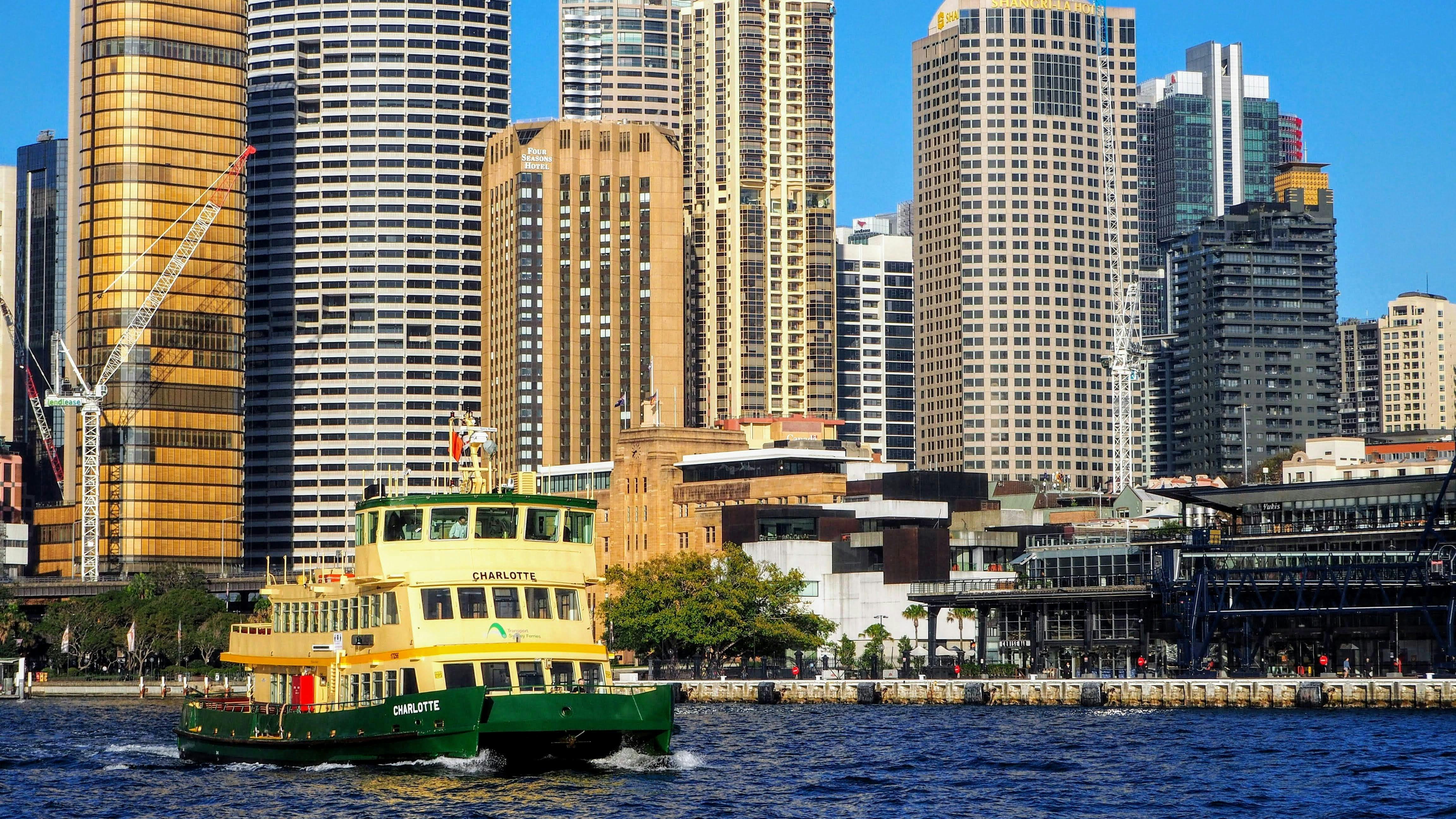 Ferry departing Circular Quay - Quay People tour, Local Travel Planner