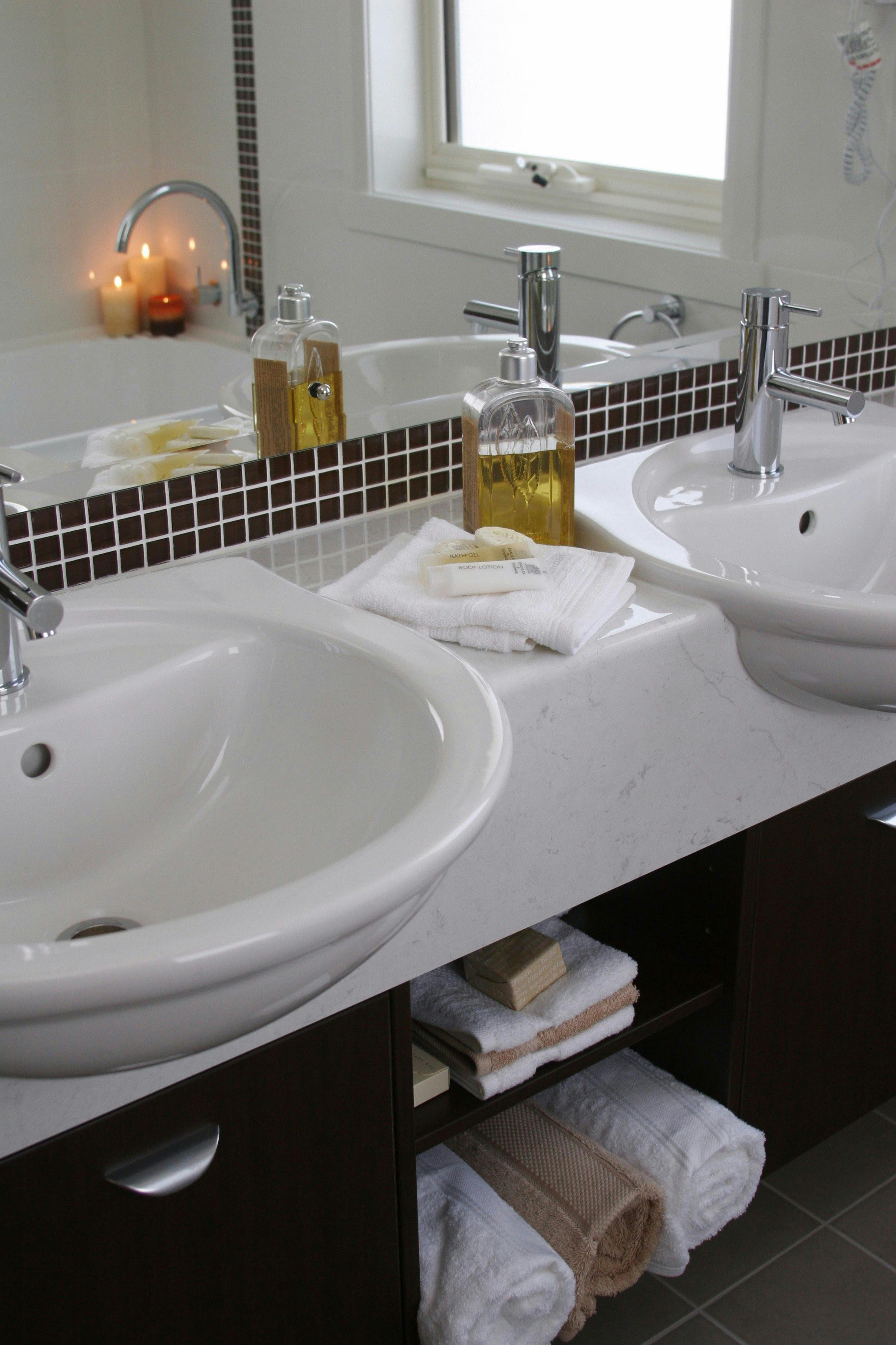 Full bathroom facilities