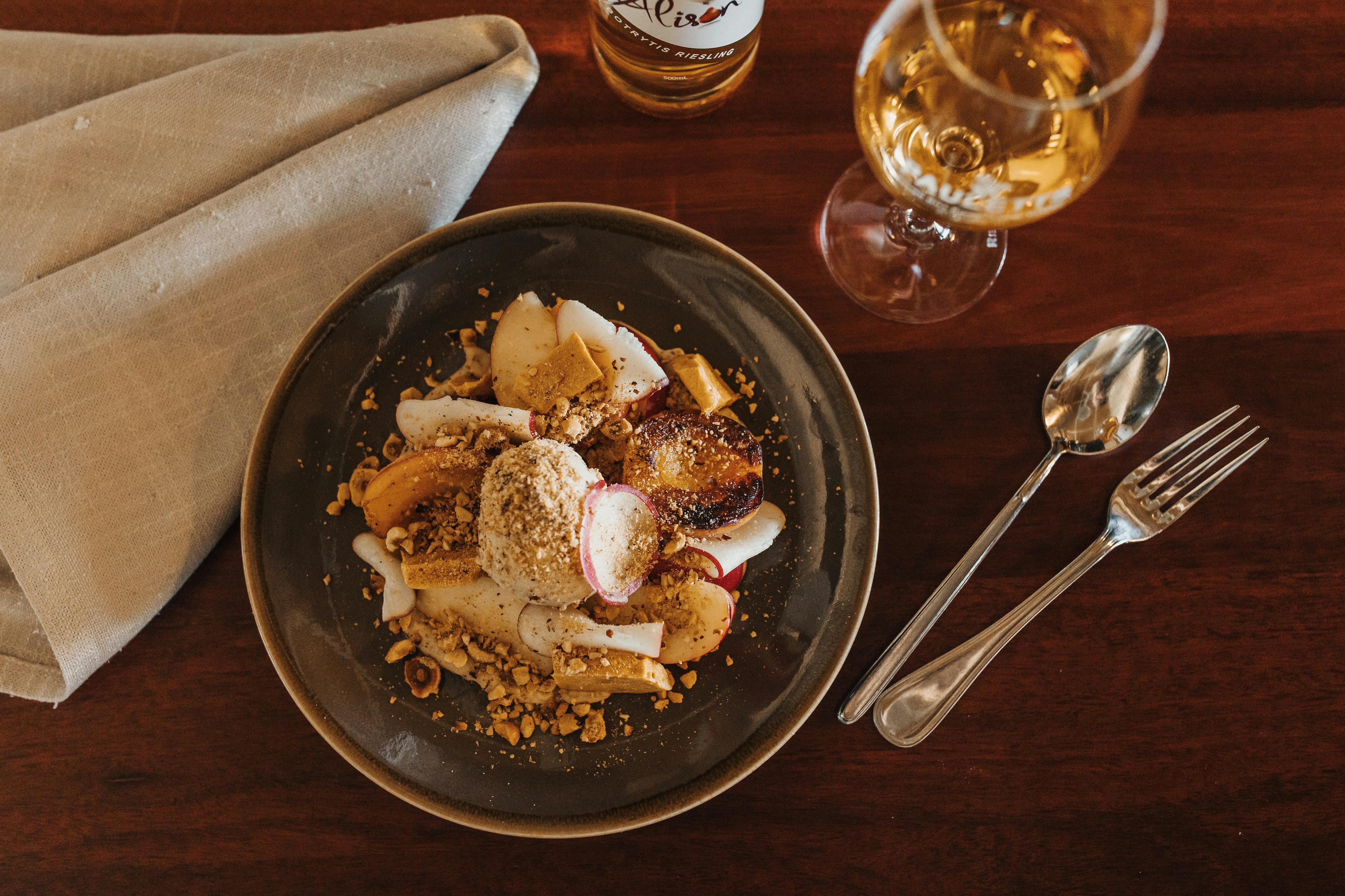 Bush DeVine Restaurant @ Paulett Wines