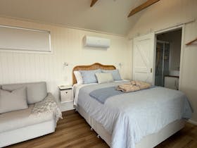 Queen Bed