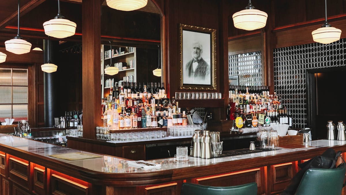 Walter's Wine Bar