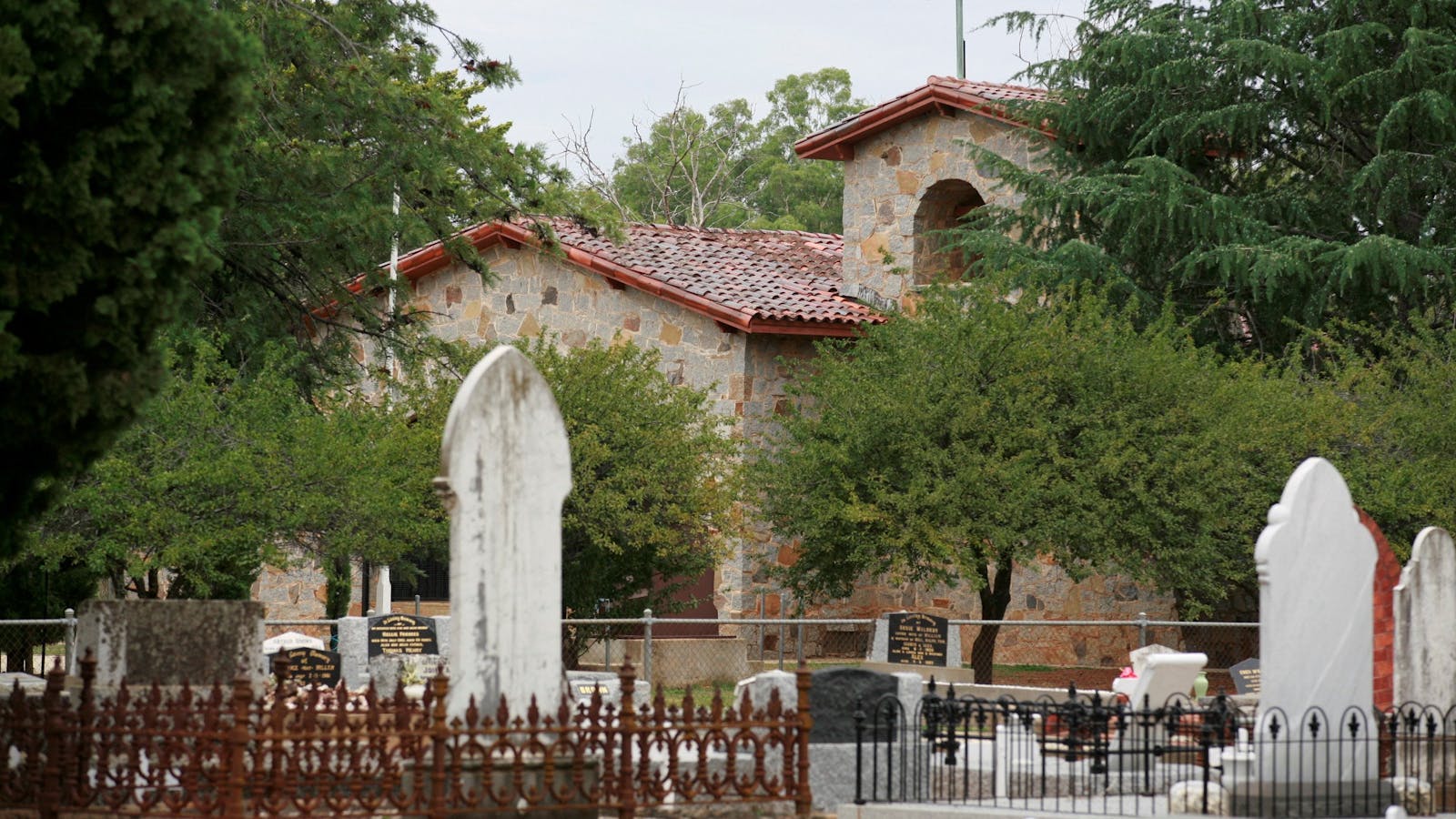 Murchison Ossario