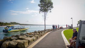 Round the Bay Walking Track: Huskisson to Vincentia