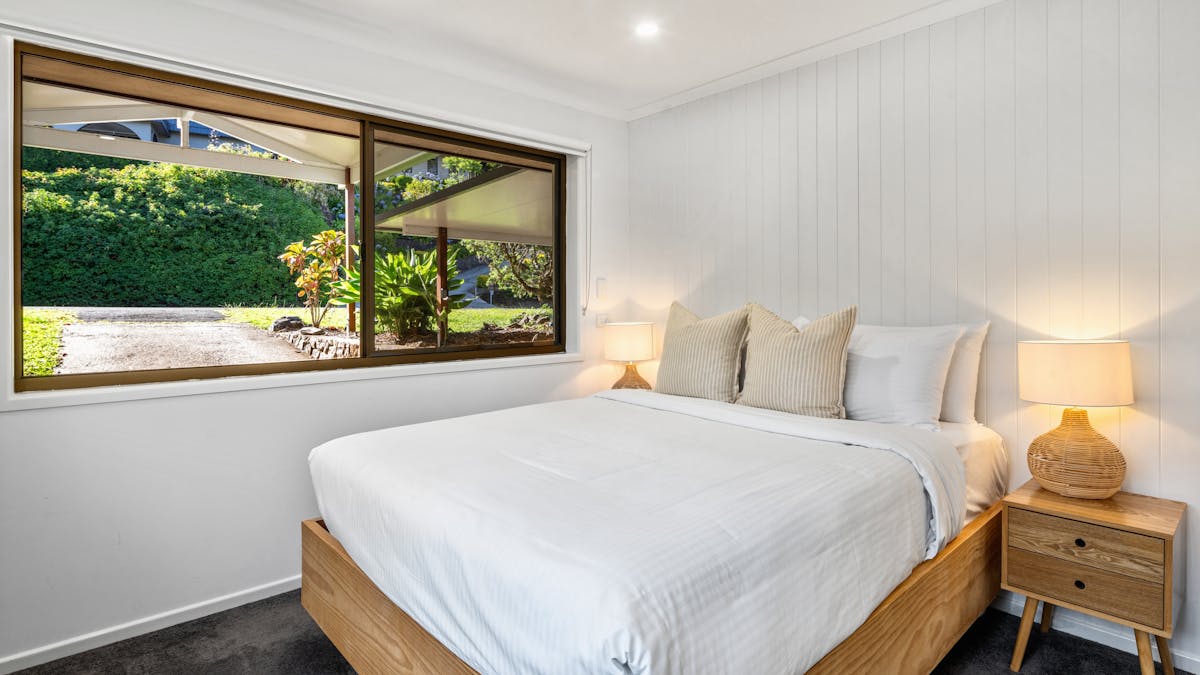5 Bedroom home all with AC