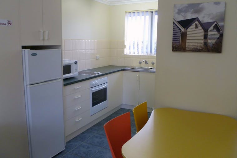 TWO BEDROOM APARTMENT 08