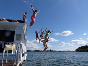 Grafton 2 Yamba Houseboat Hire