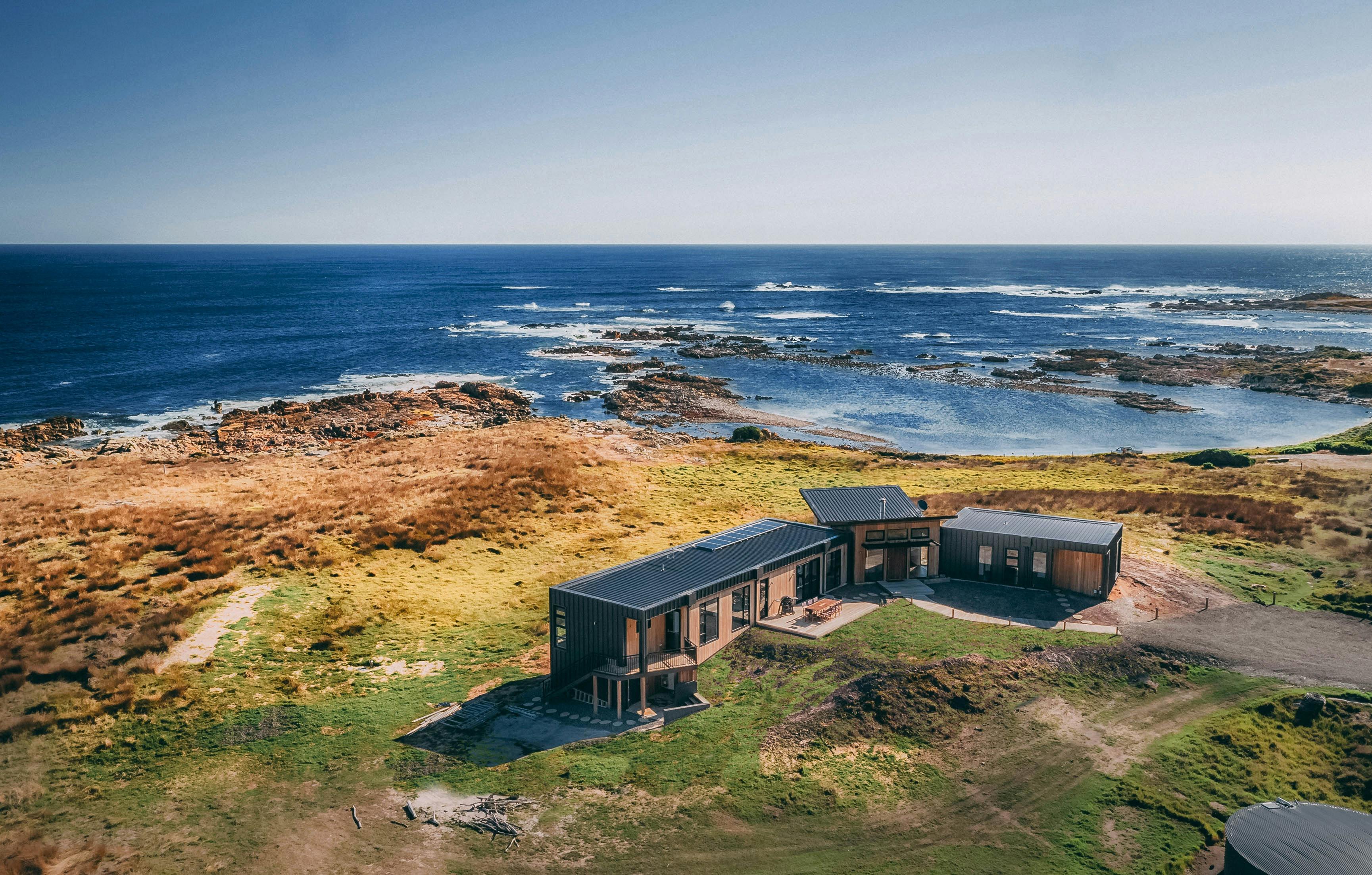 Netherby Rocks King Island