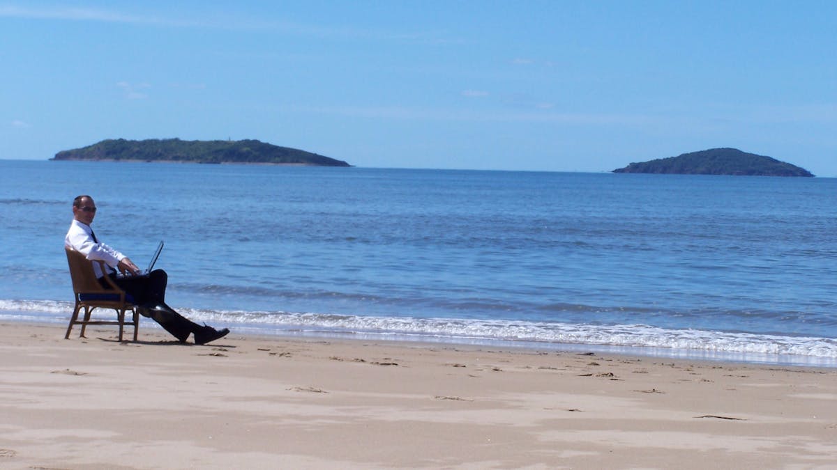 Round Top and Flat Top Islands