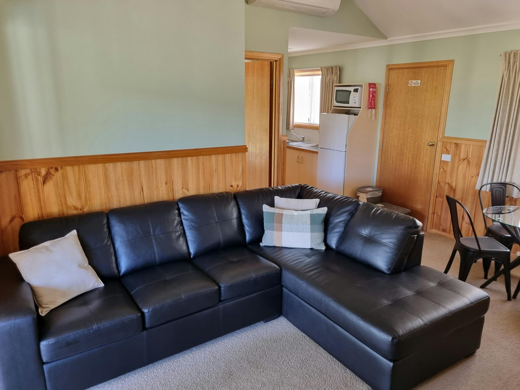 Self Contained Spa cottage