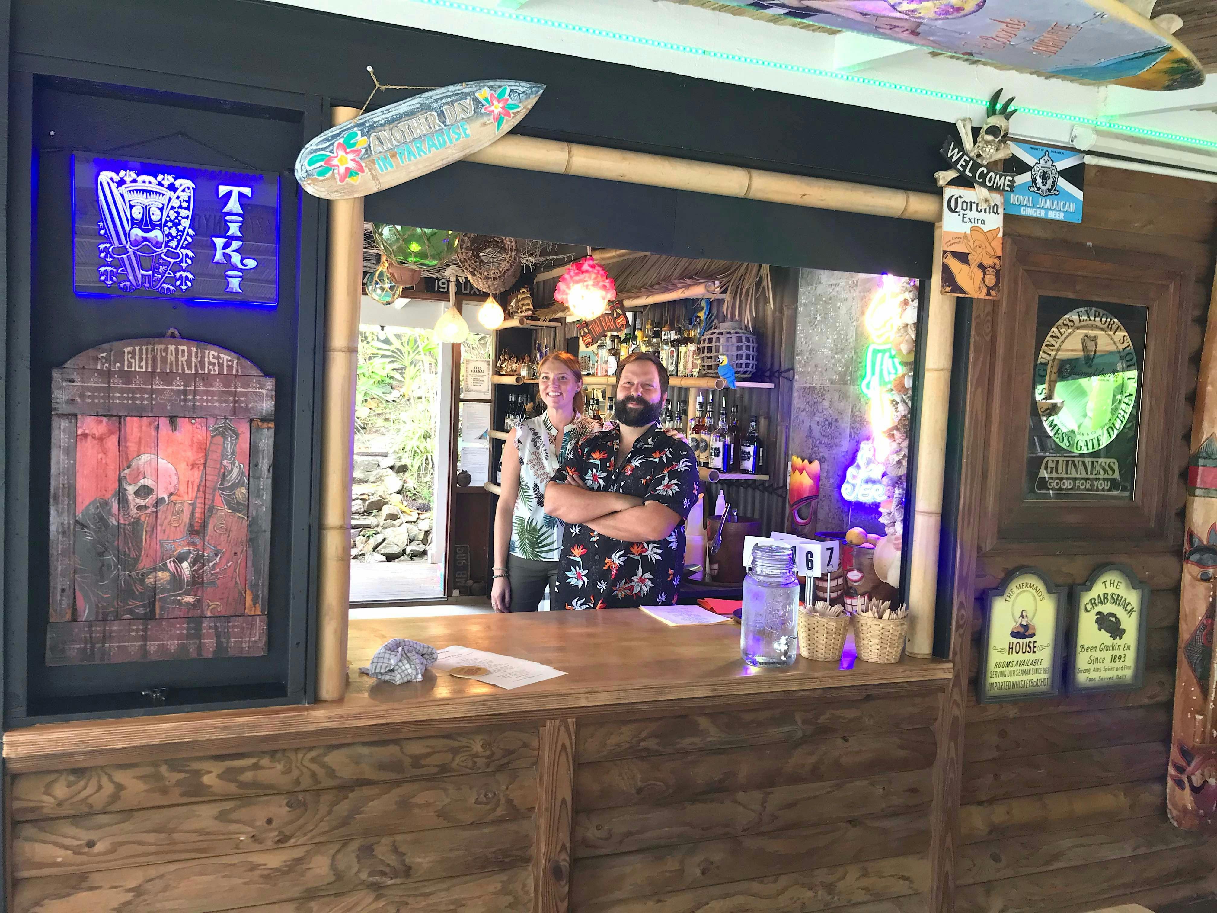 Joel's Journeys - Eumundi Markets Tour Deluxe from Noosa