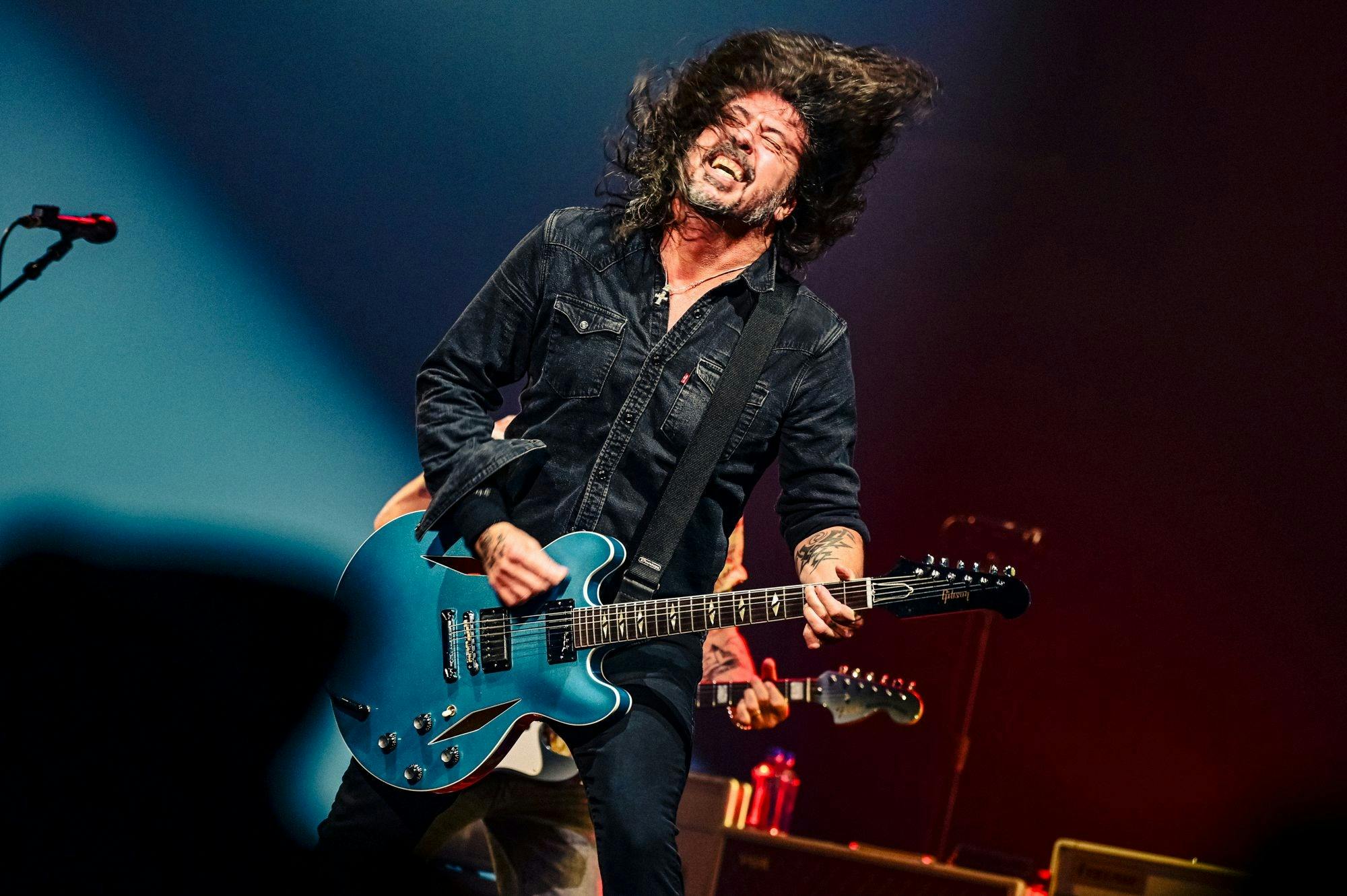 Foo Fighters live on stage