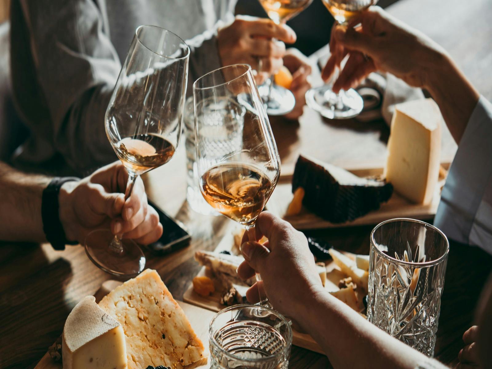 Foodie Lover Tours - Cheese and wine