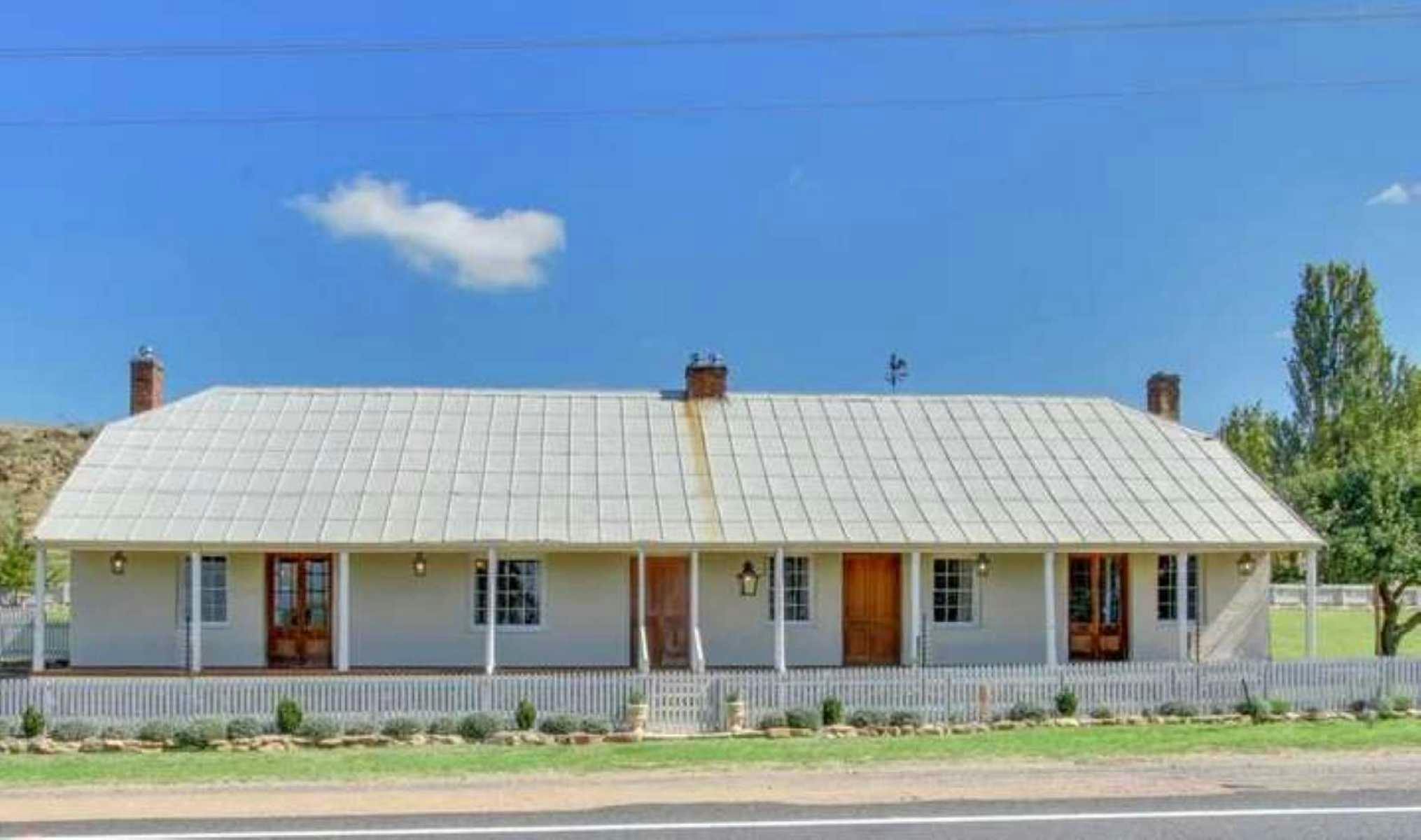The old Squatters Arms - circa 1841