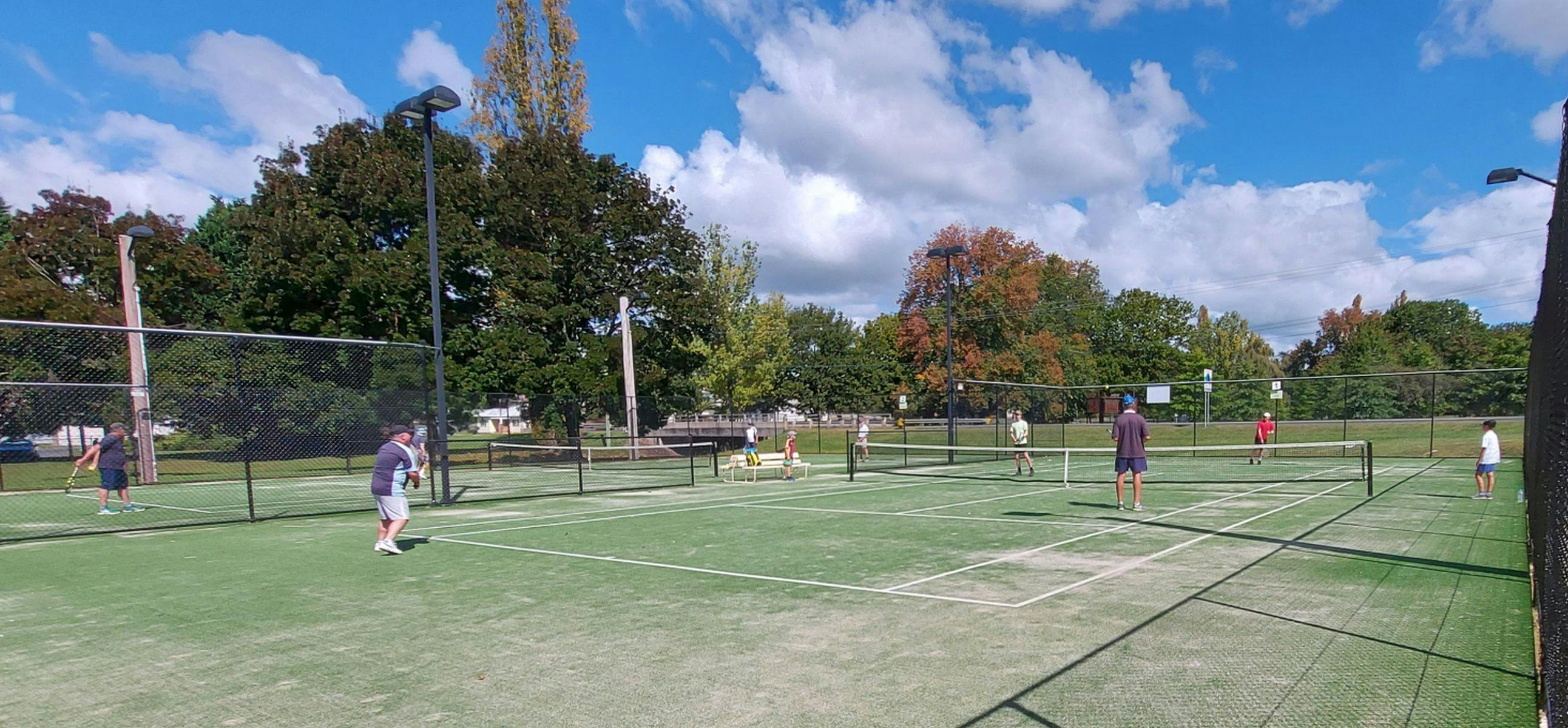 Social Tennis at GIDTA