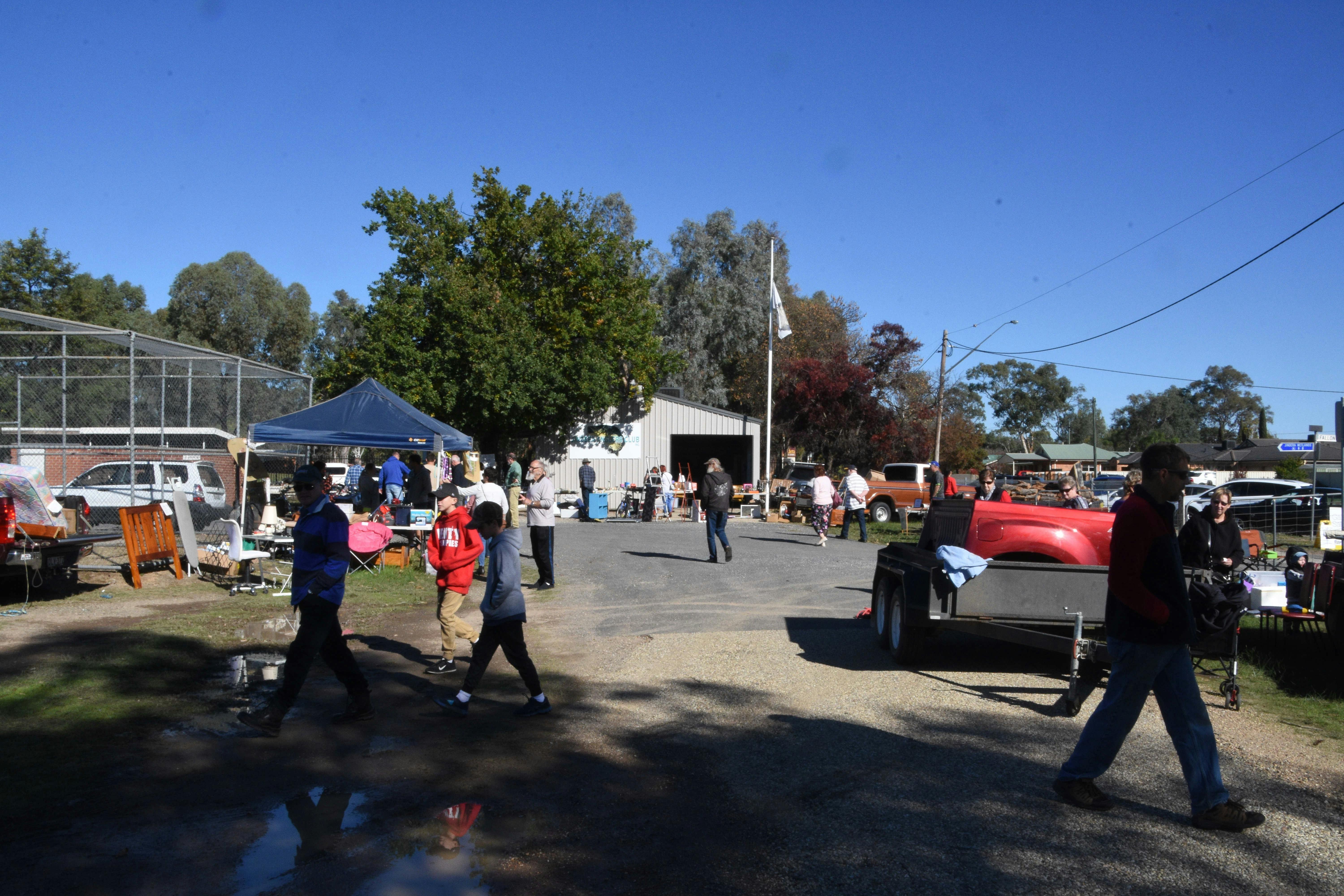 Jindera Community Garage Sale