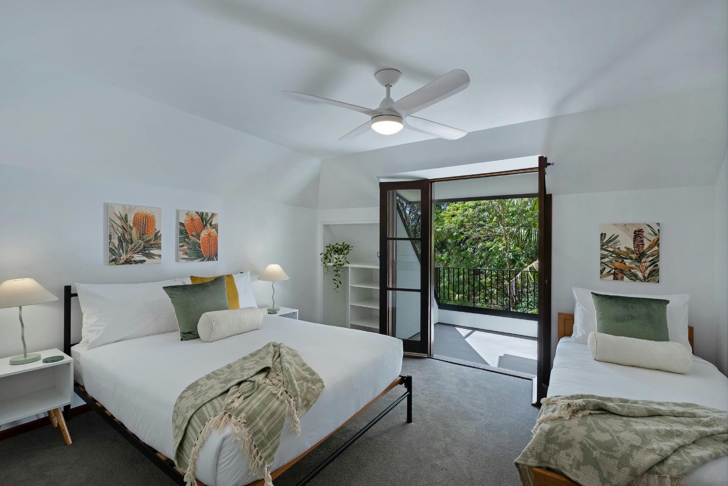 Canopy, Photographer Russell Quinn