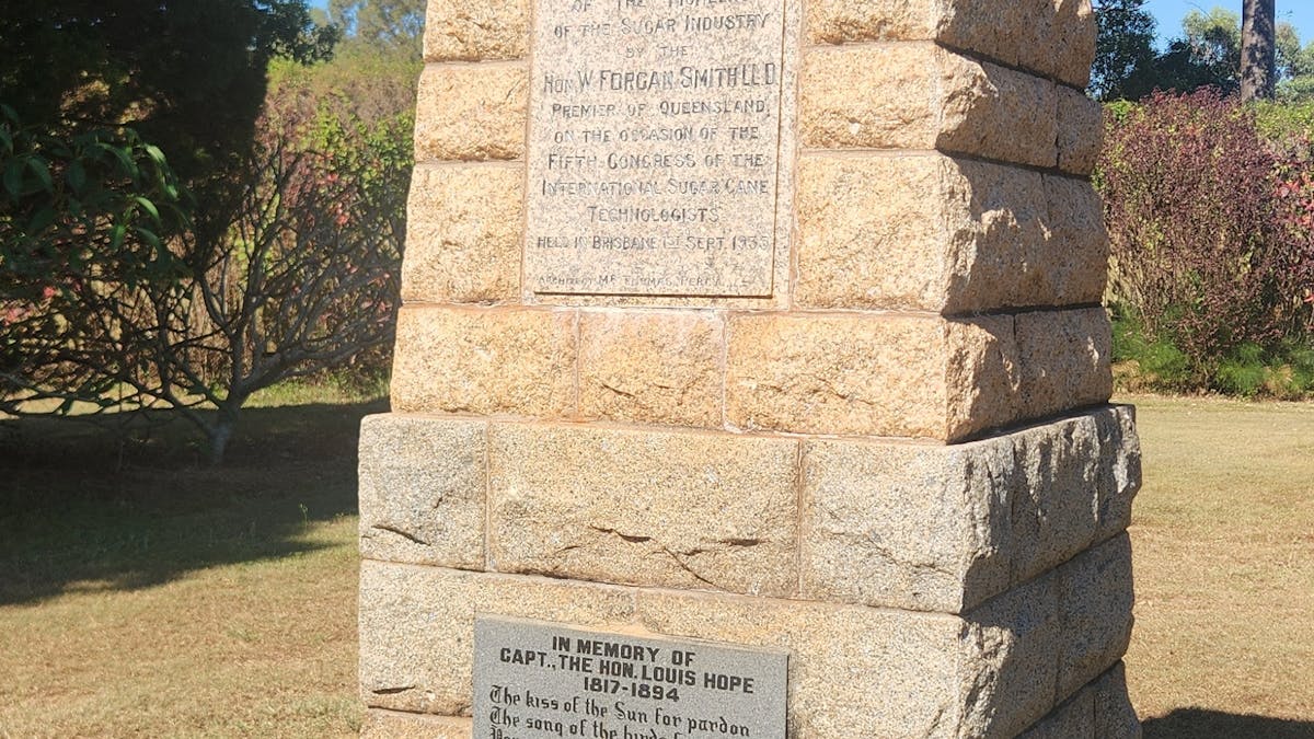Ormiston House Plaque