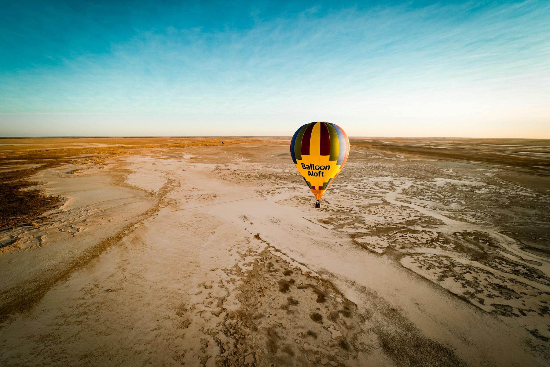 Hot air balloon flight from Burketown