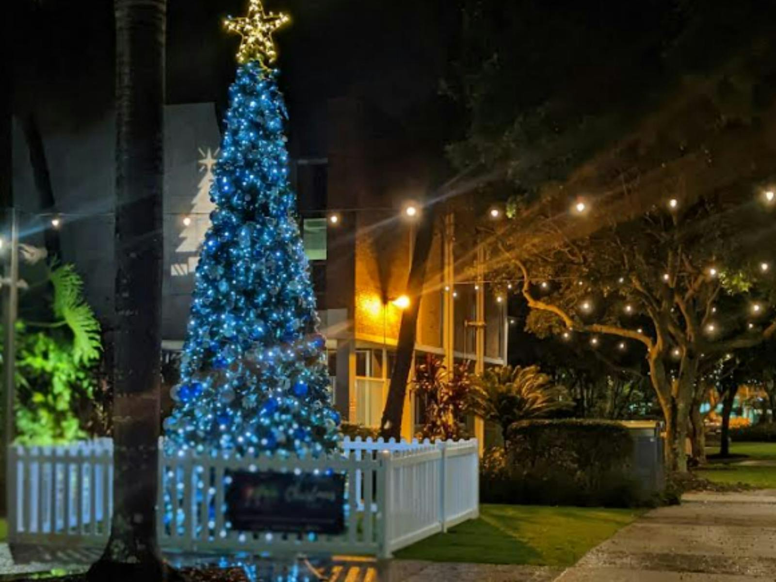 Caloundra Christmas Street Party