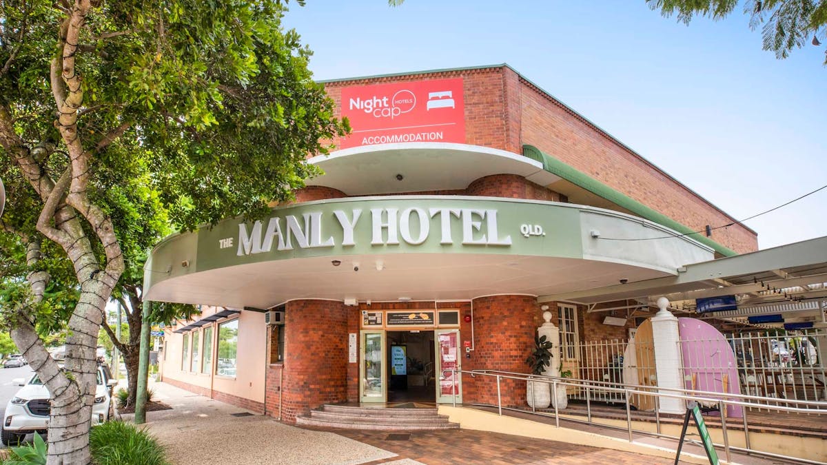 Nightcap at Manly Hotel