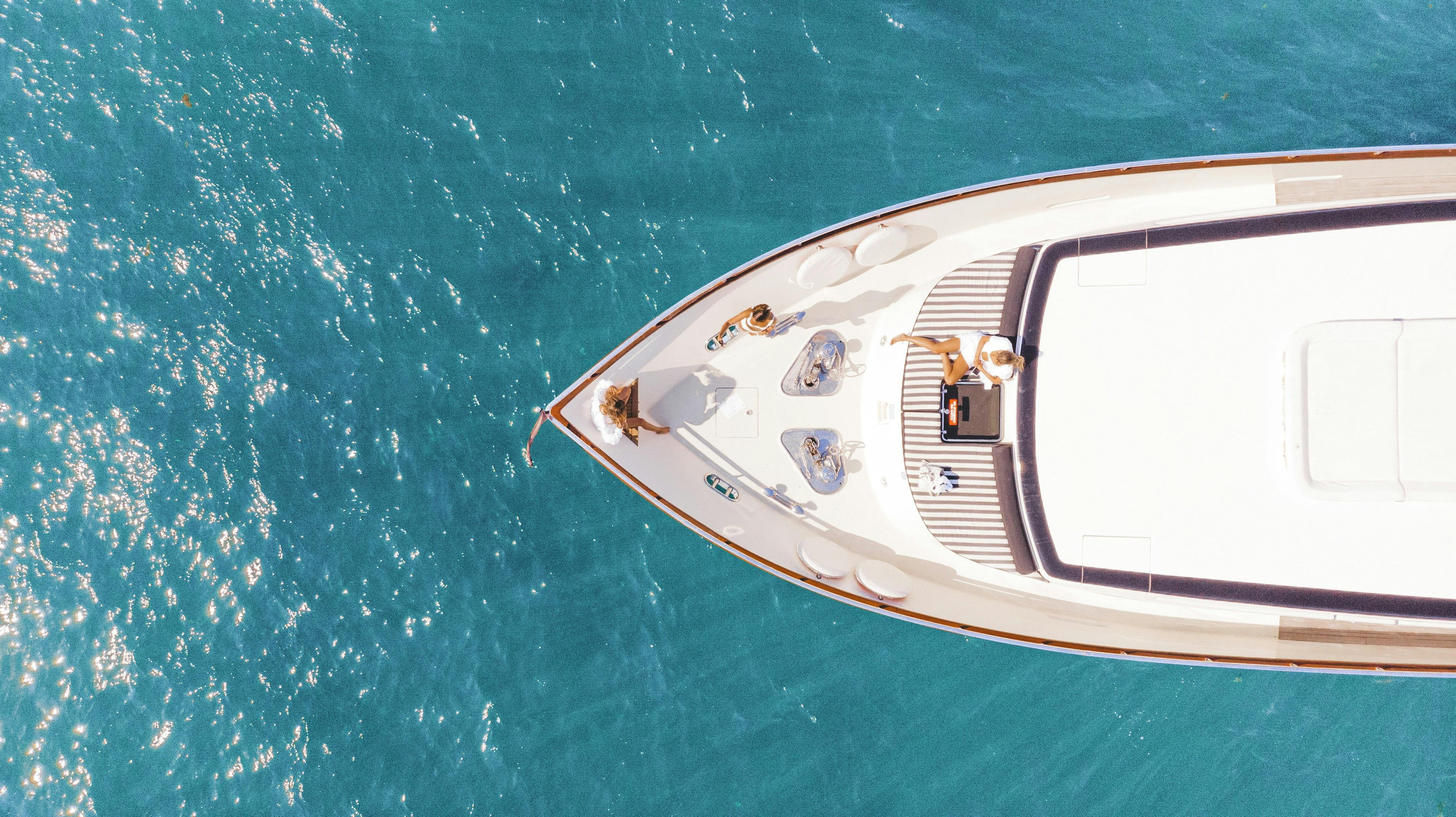 Gold Coast Yacht Charters | YOTSPACE Luxury Yacht Charters