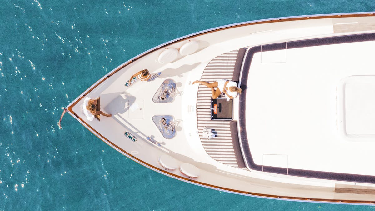 Gold Coast Yacht Charters | YOTSPACE Luxury Yacht Charters